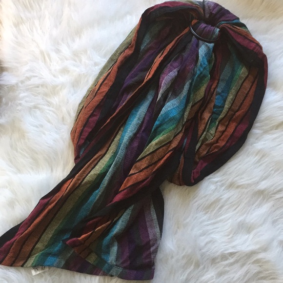 Other - Gorgeous Girasol ring sling